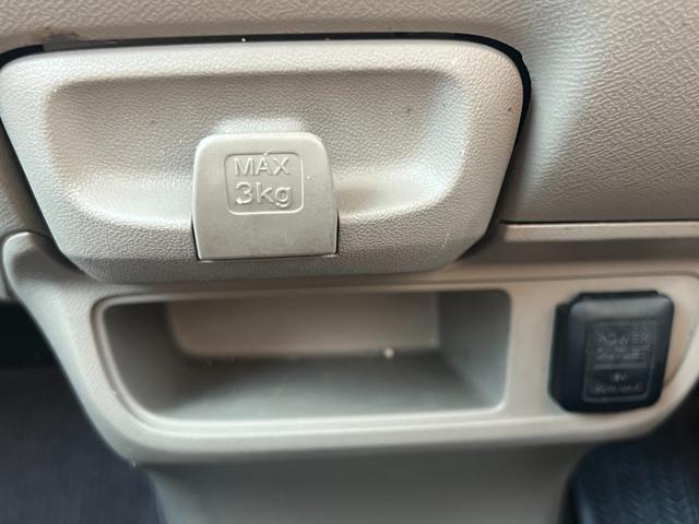 �݌Ɏԗ��ɂ��Ă͂�������Ɠ_�����s���Ă���܂��B�Ԍ��ɂ��K��������Ԃł̂��n���ł��̂ł����S���������܂��B