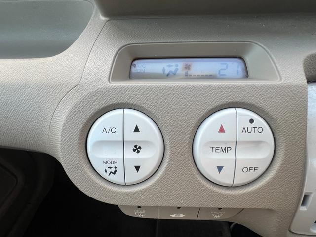 �y�I�[�g�G�A�R�������ԁz�I�[�g�@�\�ɂ��邱�ƂŁA�v�������x�╗�����╗�ʂ������������Ă����֗��ȋ@�\�ł��B�����ڂ��X�^�C���b�V���ł������ȃf�U�C���ƂȂ��Ă���܂��B