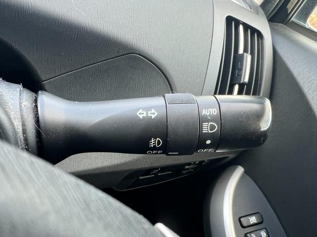 �y�I�[�g���C�g�V�X�e�������ԁz�ԊO�̊��ɍ��킹�ă��C�g��_������X�}�[�g�ȃV�X�e���ł��B�[����A�g���l��������ł͏u���ɓ_������ȂǁA�_���A�������ԊO�̖��邳�ɉ����čs���Ă������K�����ł��B