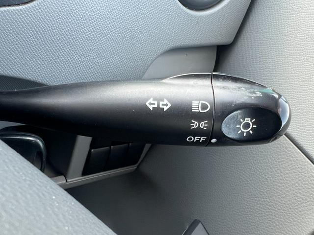 �݌Ɏԗ��ɂ��Ă͂�������Ɠ_�����s���Ă���܂��B�Ԍ��ɂ��K��������Ԃł̂��n���ł��̂ł����S���������܂��B