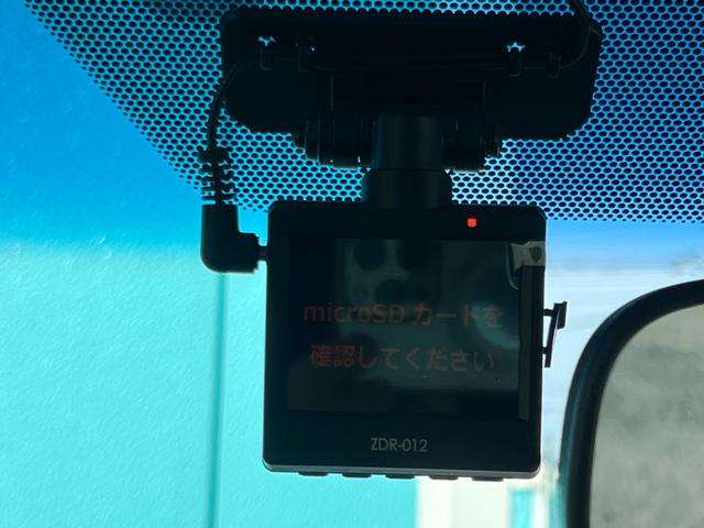 �y�h�����R�z�h���C�u���R�[�_�[�����t���邱�ƂŁu���̂̏؋��v���c�����Ƃ��ł��܂��B�B�܂��ŋߑ���������^�]��ΐl�g���u���ɂ��Ή��ł��܂��̂ŁA�����g������ł̑�؂ȑ����ɂȂ�܂��B