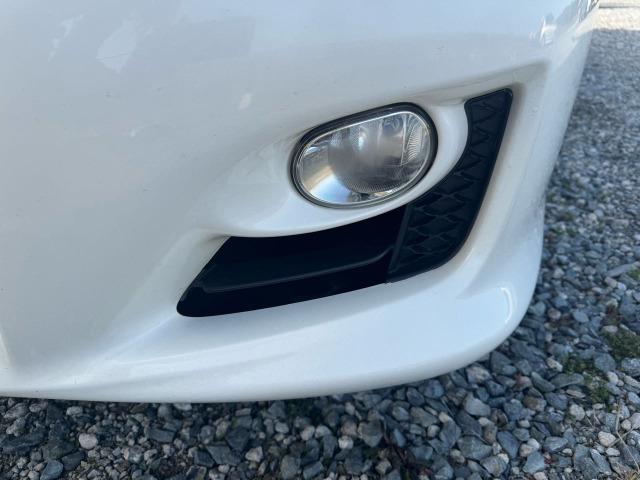 クラウン ３．５アスリート　純正ナビ　地デジＴＶ　バックカメラ　ＥＴＣ　クルーズコントロール　純正１８インチアルミホイール　パワーシート　スマートキー　電動チルトハンドル（25枚目）