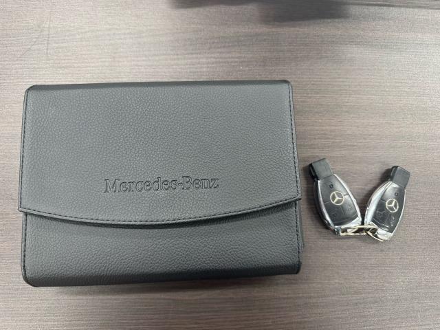 �y�X�}�[�g�L�[�����ԁz�X�}�[�g�L�[���������ɂȂ��Ă���܂�����A���肪�ǂ����Ă��Ă��h�A�̊J���\�ł��B