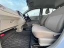 【助手席周り】足元も広くドライブでの快適空間でお過ごし頂けます。また社内の収納ボックス等も充実しておりご満足i頂けると思います。