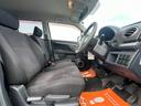 【運転席周り】運転席周りは操作性もよく、シンプルなデザインとなっております。メーターやスイッチ関係も非常に見やすく快適なドライブが可能です!