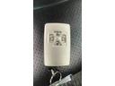 【スマートキー装備車】スマートキーをお持ちになっておりましたら、両手が塞がっていてもドアの開閉も可能です。