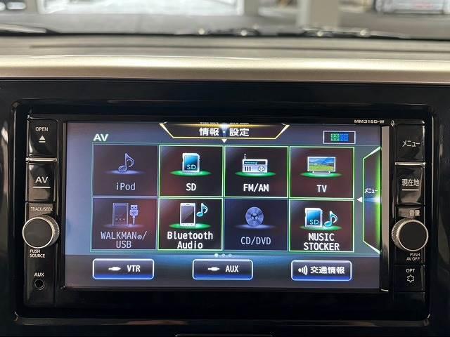 純正ナビ地デジ搭載。