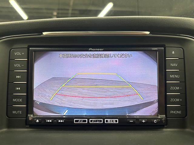 ＸＤ　Ｌパッケージ　ＯＢＤチェック済み　禁煙　純正ナビ　バックカメラ　白革シート　パワーシート　レーダークルーズコントロール　車線逸脱　シートヒーター　スマートキー　ＨＩＤヘッド　純正１９インチアルミホイール(4枚目)