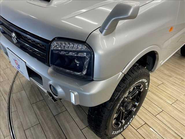 ジムニー ＸＣ　禁煙　ＯＢＤチェック済み　ＣＤ　１６インチアルミホイールＡＷ　リフトアップ　Ｒ／Ｔタイヤ　フォグランプ　４ＷＤ　ルーフレール　キーレスエントリー　パワーウィンドウ　運転席助手席エアバック（18枚目）