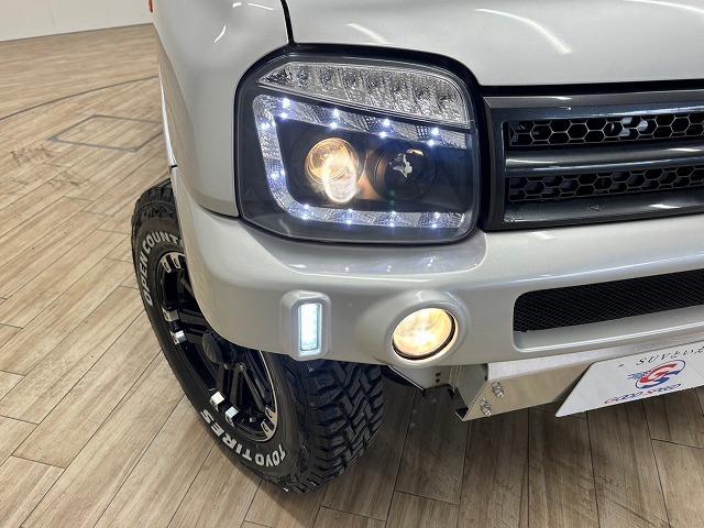 ジムニー ＸＣ　禁煙　ＯＢＤチェック済み　ＣＤ　１６インチアルミホイールＡＷ　リフトアップ　Ｒ／Ｔタイヤ　フォグランプ　４ＷＤ　ルーフレール　キーレスエントリー　パワーウィンドウ　運転席助手席エアバック（60枚目）