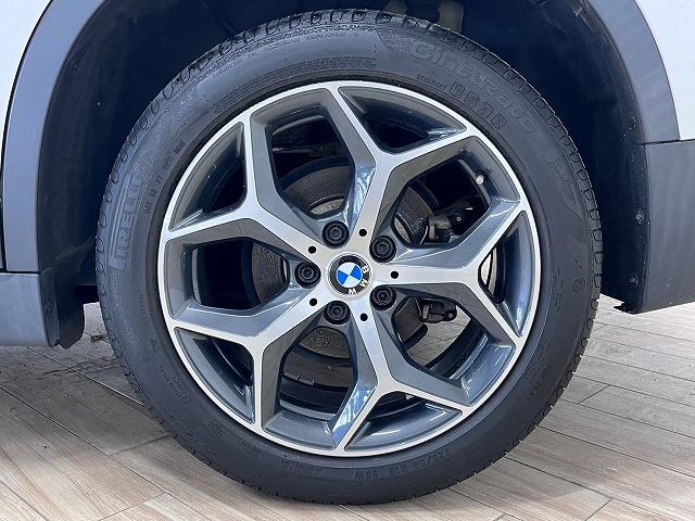 Ｘ１ ｘＤｒｉｖｅ　１８ｄ　ｘＬｉｎｅ　メーカーナビ　レーダークルーズコントロール　バックカメラ　ダウンヒルアシスト　ヘッドアップディスプレイ　　シートヒーター　パワーバックドア　ＥＴＣ　ハーフレザー　純正１８インチアルミホイール（29枚目）