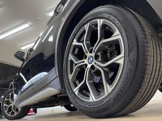 Ｘ１ ｘＤｒｉｖｅ　１８ｄ　ｘライン　禁煙　純正１０．２５インチナビ　ＬＥＤヘッドライト　バックカメラ　パーキングアシスト　ハーフレザー　パワーバックドア　パワーシート　ＥＴＣ　クリアランスソナー　スマートキー　純正１８インチアルミ（21枚目）