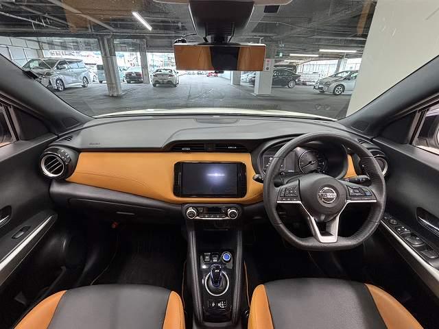 NISSAN KICKS X TWO TONE INTERIOR EDITION | 2021 | PEARL II