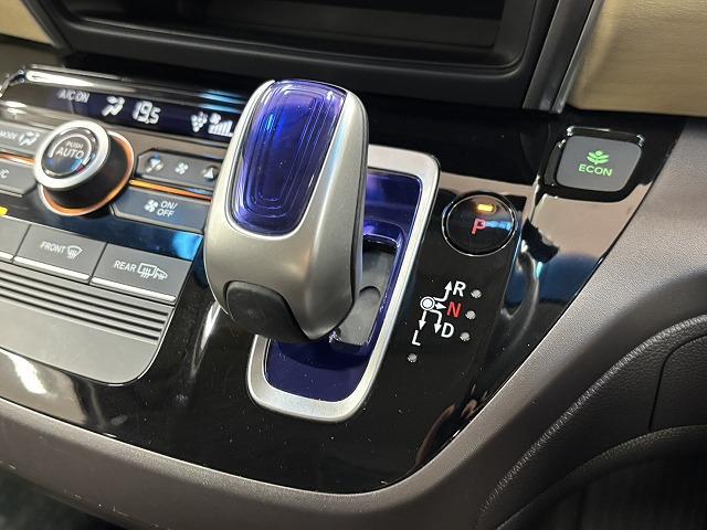 フリードハイブリッド ハイブリッド・Ｇホンダセンシング　後席モニター　純正９型ナビ　追従クルコン　クリアランスソナー　レーンキープアシスト　両側電動スライド　地デジ　Ｂｌｕｅｔｏｏｔｈ　バックカメラ　禁煙　横滑防止　エアバック　メモリーナビ（53枚目）