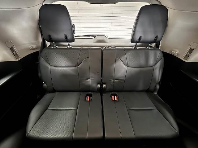 ＬＸ ＬＸ５７０　モデリスタエアロ　マークレビンソン　サンルーフ　クールボックス　後席モニター　黒革　シートベンチレーション　レーダークルコン　パワーバックドア　クリアランスソナー　ＢＳＭ　ＥＴＣ　３列シート（7枚目）