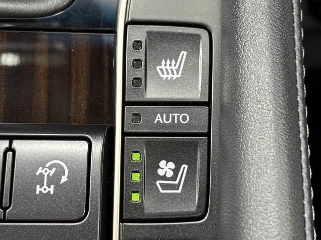 ＬＸ ＬＸ５７０　モデリスタエアロ　マークレビンソン　サンルーフ　クールボックス　後席モニター　黒革　シートベンチレーション　レーダークルコン　パワーバックドア　クリアランスソナー　ＢＳＭ　ＥＴＣ　３列シート（12枚目）
