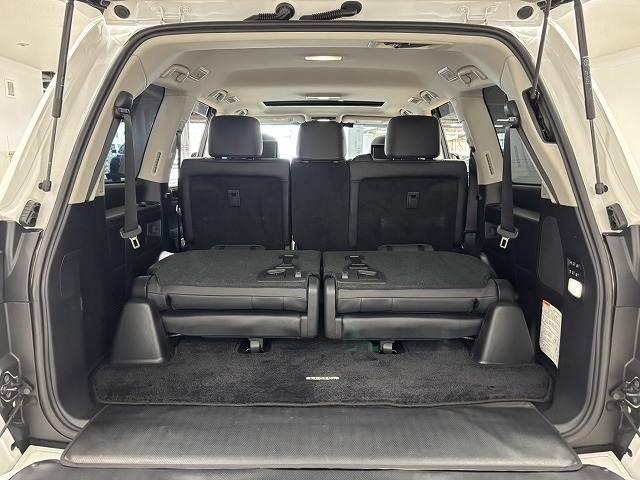 ＬＸ ＬＸ５７０　モデリスタエアロ　マークレビンソン　サンルーフ　クールボックス　後席モニター　黒革　シートベンチレーション　レーダークルコン　パワーバックドア　クリアランスソナー　ＢＳＭ　ＥＴＣ　３列シート（13枚目）