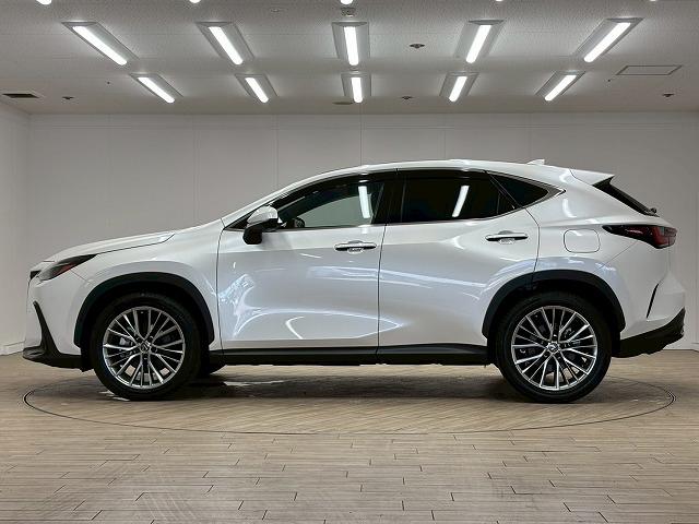 ＮＸ ＮＸ３５０ｈ　バージョンＬ　サンルーフ　純正１４型ナビ　地デジ　全方位カメラ　パワーバックドア　三眼ＬＥＤヘッドライト　パノラマサンルーフ　白黒革シート　シートベンチレーション　レーダークルコン　レーンキープアシスト　禁煙（26枚目）