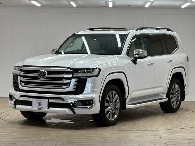 TOYOTA LAND CRUISER ZX | 2023 | PEARL WHITE | 19000 km