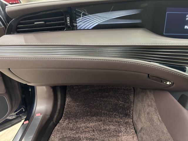 ＬＳ ＬＳ５００　“ｖｅｒｓｉｏｎ　Ｌ”　サンルーフ　純正１２．３型ナビ　全周囲カメラ　ベージュレザー　パワーシート　シートメモリー　シートベンチレーション　レーダークルコン　レーンキープアシスト　ヘッドアップディスプレイ　ＥＴＣ（35枚目）