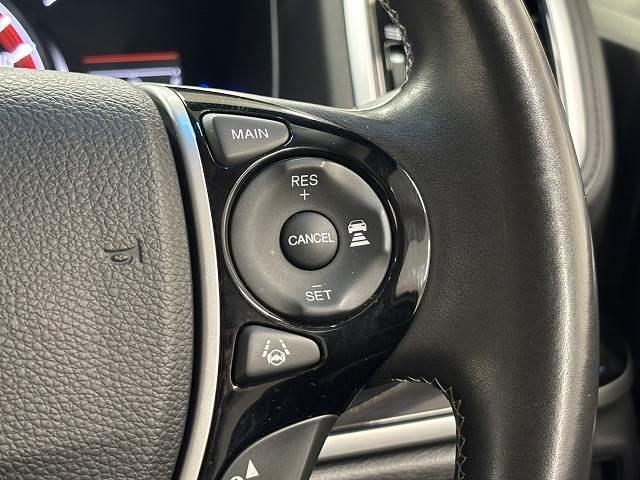 オデッセイ ＡＢＳＯＬＵＴＥ　Ｈｏｎｄａ　ＳＥＮＳＩＮＧ　Ｘ　純正８型ナビ　追従クルコン　パワーシート　両側パワスラドア　メモリーナビ　ワンセグ　ミュージックプレイヤー接続可　ＥＣＯＮ　電動シート　サイドエアバッグ　キーフリー　ＤＶＤ再生可　禁煙　横滑り防止（8枚目）