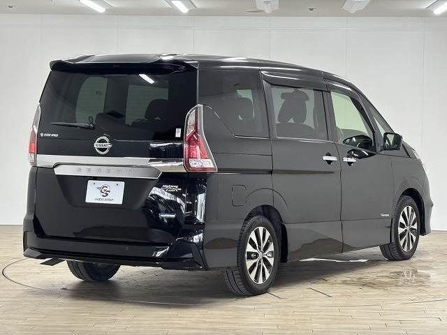 セレナ ハイウェイスターＧ　８型ナビ　後席フリップダウンモニター　アラウンドビューモニター　ＥＴＣ　クルーズコントロール　Ｗエアコン　両側電動スライドドア　パーキングアシスト　アイドリングストップ　ＥＴＣ　地デジ（17枚目）