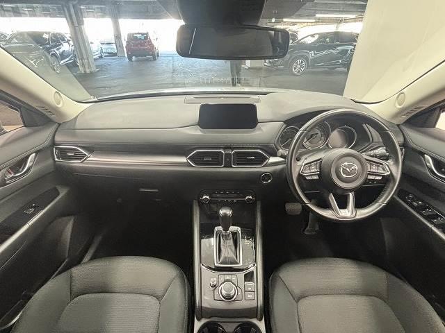 ＣＸ－５ ＸＤ　レーダークルコン　ＢＳＭ　ＬＥＤヘッドライト　純正ナビ　バックカメラ　ＥＴＣ　レーンキープアシスト　クリアランスソナー　オートライト　Ｂｌｕｅｔｏｏｔｈ　スマートキー　プッシュスタート（2枚目）
