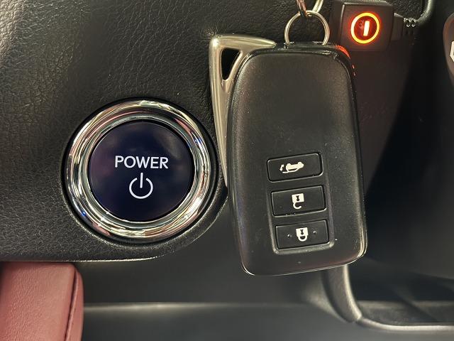 ＲＸ ＲＸ４５０ｈ　Ｆ　ＳＰＯＲＴ　ＴＲＤマフラー　赤革　純正ナビ　ＢＳＭ　アラウンドビューモニタ　電動リヤゲート　オートエアコン　ＴＶナビ　バックモニター　ＡＢＳ　盗難防止装置　パワステ　ＥＴＣ車載器　エアバッグ　ＤＶＤ再生　革（34枚目）