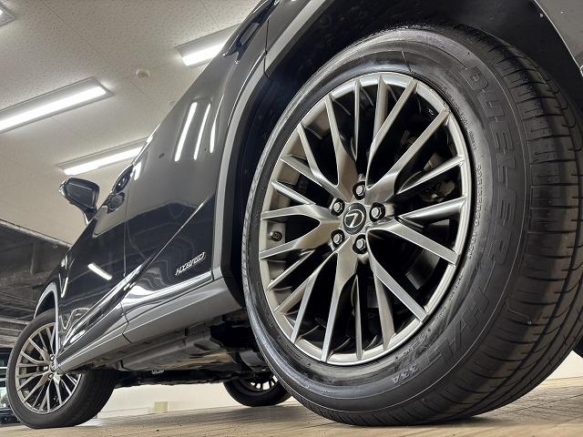 ＲＸ ＲＸ４５０ｈ　Ｆ　ＳＰＯＲＴ　ＴＲＤマフラー　赤革　純正ナビ　ＢＳＭ　アラウンドビューモニタ　電動リヤゲート　オートエアコン　ＴＶナビ　バックモニター　ＡＢＳ　盗難防止装置　パワステ　ＥＴＣ車載器　エアバッグ　ＤＶＤ再生　革（67枚目）