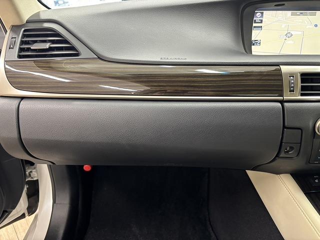 ＧＳ ＧＳ４５０ｈ　Ｉパッケージ　禁煙　白革　メーカーナビ　追従クルーズコントロール　シートクーラー　シートヒーター　シートメモリ　ブラインドスポットモニター　コーナーセンサー　オートマチックハイビーム　ＬＥＤヘッドライト　ＥＴＣ（35枚目）