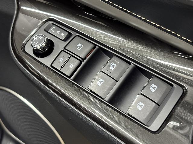 ハリアー ＰＲＯＧＲＥＳＳ　ＪＢＬ　純正９．２型ナビ　追従クルコン　衝突軽減ブレーキ　横滑り防止機能　ＳＤナビ　オートクルーズコントロール　地デジＴＶ　禁煙車　ＥＴＣ車載器　ＬＥＤヘッドランプ　ミュージックプレイヤー接続可（45枚目）