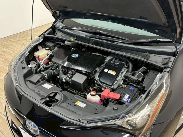 プリウス Ｓ　純正９型ナビ　バックカメラ　衝突軽減ブレーキ　レーダークルーズコントロール　レーンキープアシスト　オートライト　オートハイビーム　ＥＴＣ　地デジ　バックカメラ　Ｂｌｕｅｔｏｏｔｈ　スマートキー（61枚目）