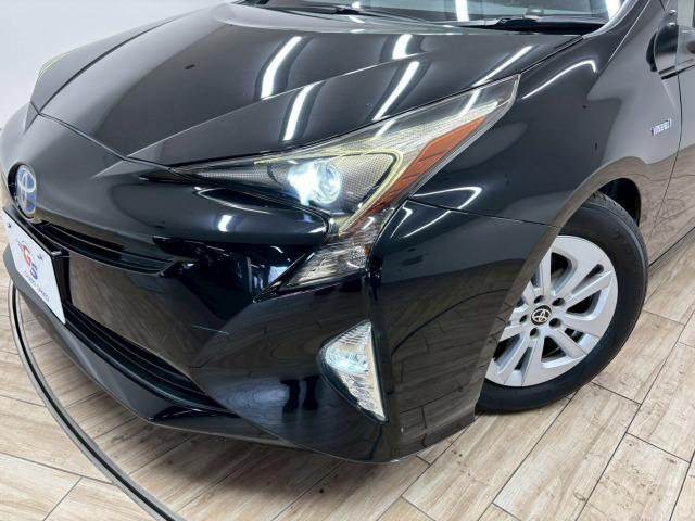 プリウス Ｓ　純正９型ナビ　バックカメラ　衝突軽減ブレーキ　レーダークルーズコントロール　レーンキープアシスト　オートライト　オートハイビーム　ＥＴＣ　地デジ　バックカメラ　Ｂｌｕｅｔｏｏｔｈ　スマートキー（74枚目）