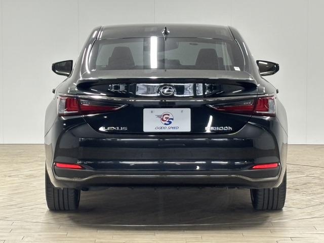 ＥＳ ＥＳ３００ｈ　“Ｆ　ＳＰＯＲＴ”　サンルーフ　赤革シート　純正１２．３型ナビ　全方位カメラ　シートベンチレーション　レーダークルコン　レーンキープアシスト　三眼ＬＥＤヘッドライト　地デジ　バックカメラ　Ｂｌｕｅｔｏｏｔｈ（73枚目）