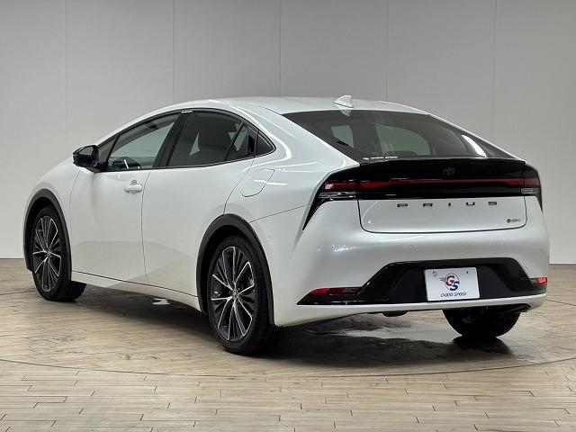 プリウス Ｚ　純正１２．３型ナビ　全方位カメラ　ベンチレーション　レーダークルーズコントロール　レーンキープアシスト　パワーバックドア　パーキングアシスト　パワーシート　シートメモリー　地デジ　ＢＳＭ　ＥＴＣ（24枚目）
