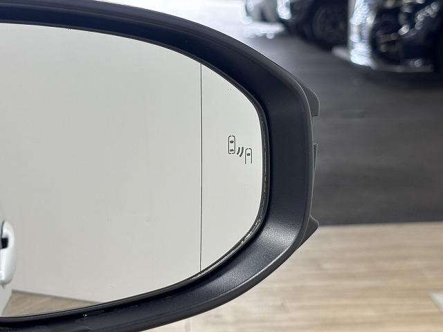 プリウス Ｚ　純正１２．３型ナビ　全方位カメラ　ベンチレーション　レーダークルーズコントロール　レーンキープアシスト　パワーバックドア　パーキングアシスト　パワーシート　シートメモリー　地デジ　ＢＳＭ　ＥＴＣ（33枚目）