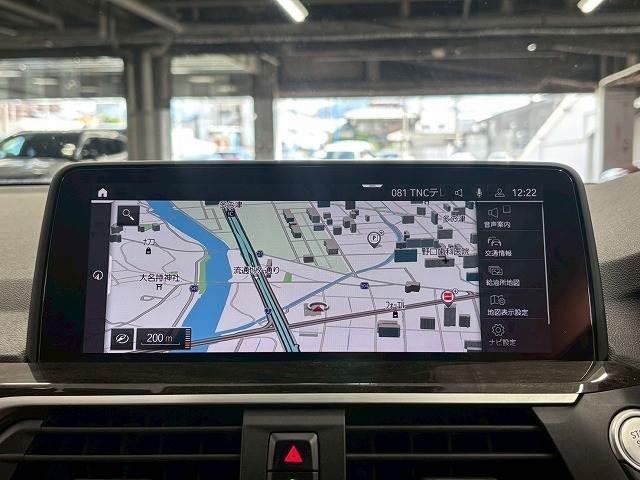Ｘ３ ｘＤｒｉｖｅ　２０ｄ　Ｘライン　純正１０．３インチナビ／全周囲カメラ／レーダークルコン／パワーバックドア／ダウンヒルアシスト／クリアランスソナー／黒革／パワーシート／前後席シートヒーター／シートメモリー／ＬＥＤヘッド／ＢＳＭ／ＥＴＣ（3枚目）