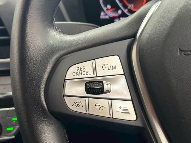 Ｘ３ ｘＤｒｉｖｅ　２０ｄ　Ｘライン　純正１０．３インチナビ／全周囲カメラ／レーダークルコン／パワーバックドア／ダウンヒルアシスト／クリアランスソナー／黒革／パワーシート／前後席シートヒーター／シートメモリー／ＬＥＤヘッド／ＢＳＭ／ＥＴＣ（7枚目）