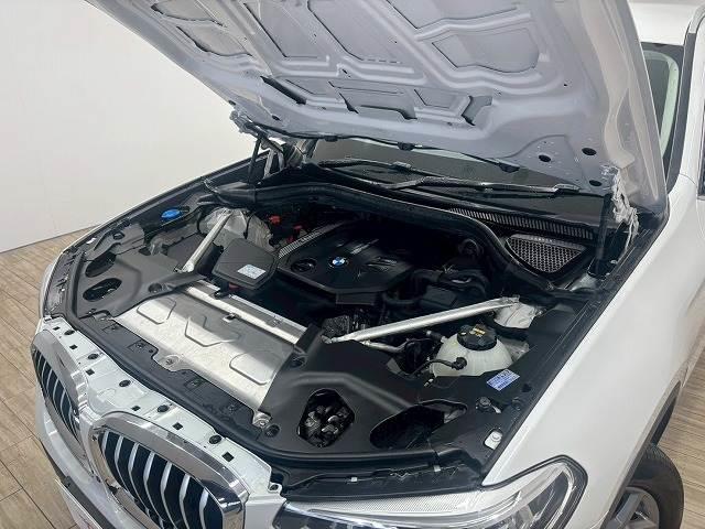 Ｘ３ ｘＤｒｉｖｅ　２０ｄ　Ｘライン　純正１０．３インチナビ／全周囲カメラ／レーダークルコン／パワーバックドア／ダウンヒルアシスト／クリアランスソナー／黒革／パワーシート／前後席シートヒーター／シートメモリー／ＬＥＤヘッド／ＢＳＭ／ＥＴＣ（18枚目）