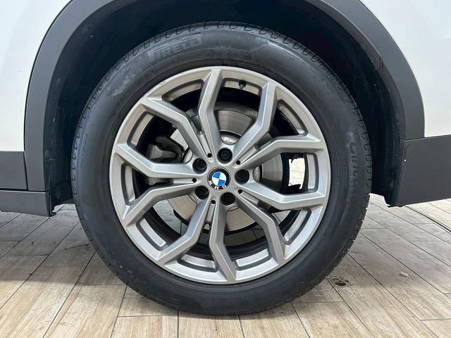 Ｘ３ ｘＤｒｉｖｅ　２０ｄ　Ｘライン　純正１０．３インチナビ／全周囲カメラ／レーダークルコン／パワーバックドア／ダウンヒルアシスト／クリアランスソナー／黒革／パワーシート／前後席シートヒーター／シートメモリー／ＬＥＤヘッド／ＢＳＭ／ＥＴＣ（31枚目）