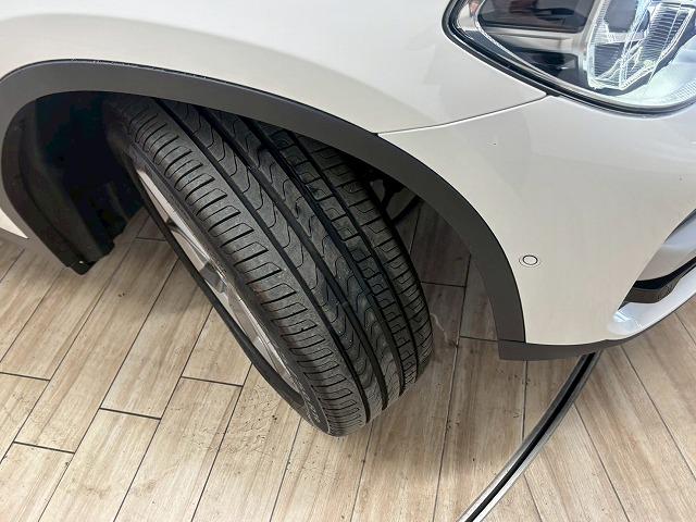 Ｘ３ ｘＤｒｉｖｅ　２０ｄ　Ｘライン　純正１０．３インチナビ／全周囲カメラ／レーダークルコン／パワーバックドア／ダウンヒルアシスト／クリアランスソナー／黒革／パワーシート／前後席シートヒーター／シートメモリー／ＬＥＤヘッド／ＢＳＭ／ＥＴＣ（32枚目）