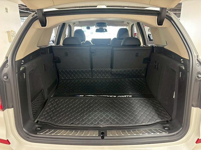 Ｘ３ ｘＤｒｉｖｅ　２０ｄ　Ｘライン　純正１０．３インチナビ／全周囲カメラ／レーダークルコン／パワーバックドア／ダウンヒルアシスト／クリアランスソナー／黒革／パワーシート／前後席シートヒーター／シートメモリー／ＬＥＤヘッド／ＢＳＭ／ＥＴＣ（59枚目）