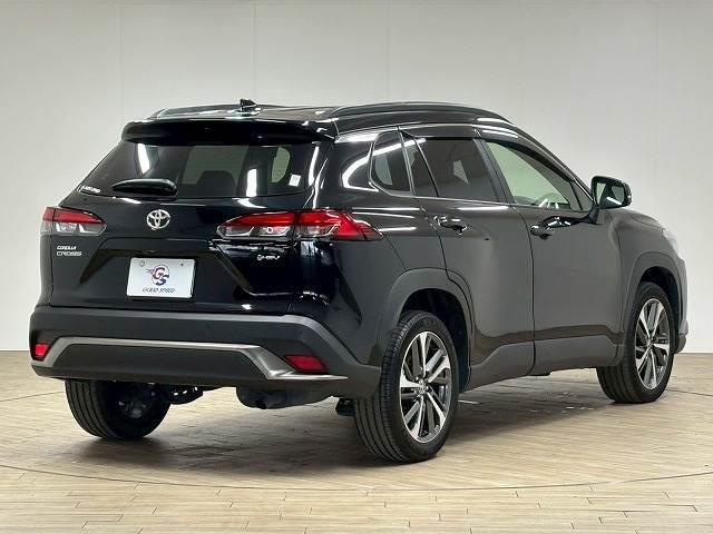 カローラクロス ハイブリッド Z ワンオーナー/純正10.5インチナビ/レーダークルコン/パワーバックドア/レーンキープアシスト/パワーシート/シートヒーター/地デジ/バックカメラ/ETC2.0/LEDヘッドライト/オートハイビーム(17枚目)