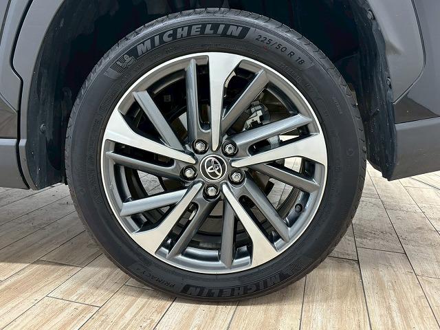 カローラクロス ハイブリッド Z ワンオーナー/純正10.5インチナビ/レーダークルコン/パワーバックドア/レーンキープアシスト/パワーシート/シートヒーター/地デジ/バックカメラ/ETC2.0/LEDヘッドライト/オートハイビーム(31枚目)