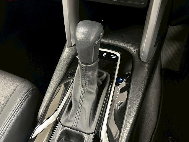 カローラクロス ハイブリッド Z ワンオーナー/純正10.5インチナビ/レーダークルコン/パワーバックドア/レーンキープアシスト/パワーシート/シートヒーター/地デジ/バックカメラ/ETC2.0/LEDヘッドライト/オートハイビーム(51枚目)