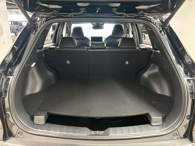 カローラクロス ハイブリッド Z ワンオーナー/純正10.5インチナビ/レーダークルコン/パワーバックドア/レーンキープアシスト/パワーシート/シートヒーター/地デジ/バックカメラ/ETC2.0/LEDヘッドライト/オートハイビーム(58枚目)