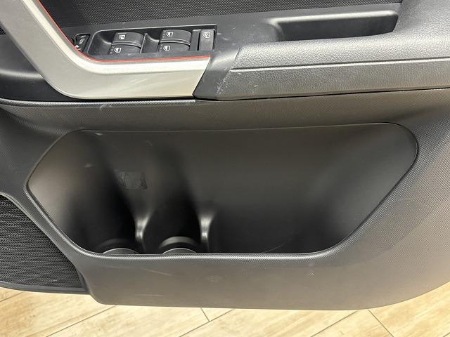 ライズ Z SDナビ/バックカメラ/追従クルコン/衝突軽減/シートヒーター/クリアランスソナー/ETC/LED/スマートキー/アイドリングストップ/オートライト/電子パーキング(38枚目)