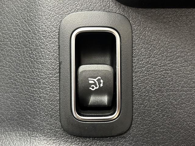 MERCEDES BENZ GLB GLB200D 4MATIC AMG LINE