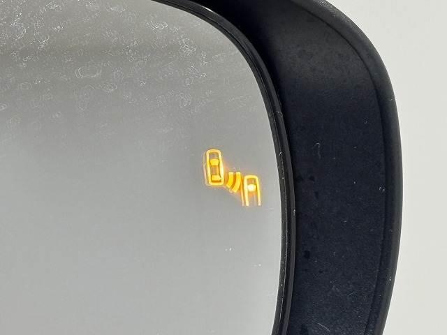 ライズ Z 9インチメモリナビ/地デジ/レーダークルコン/レーンキープアシスト/トヨタセーフティ/オートハイビーム/シートヒーター/クリアランスソナー/アイドリングストップ/BSM/ETC/LEDヘッドライト(9枚目)