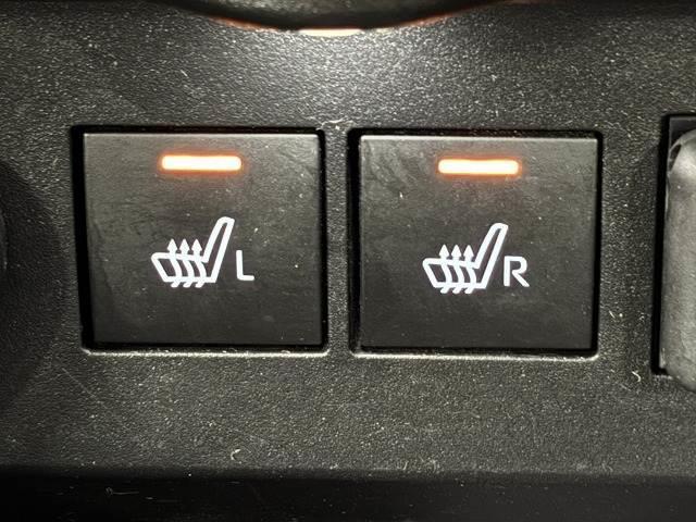 ライズ Z 9インチメモリナビ/地デジ/レーダークルコン/レーンキープアシスト/トヨタセーフティ/オートハイビーム/シートヒーター/クリアランスソナー/アイドリングストップ/BSM/ETC/LEDヘッドライト(10枚目)